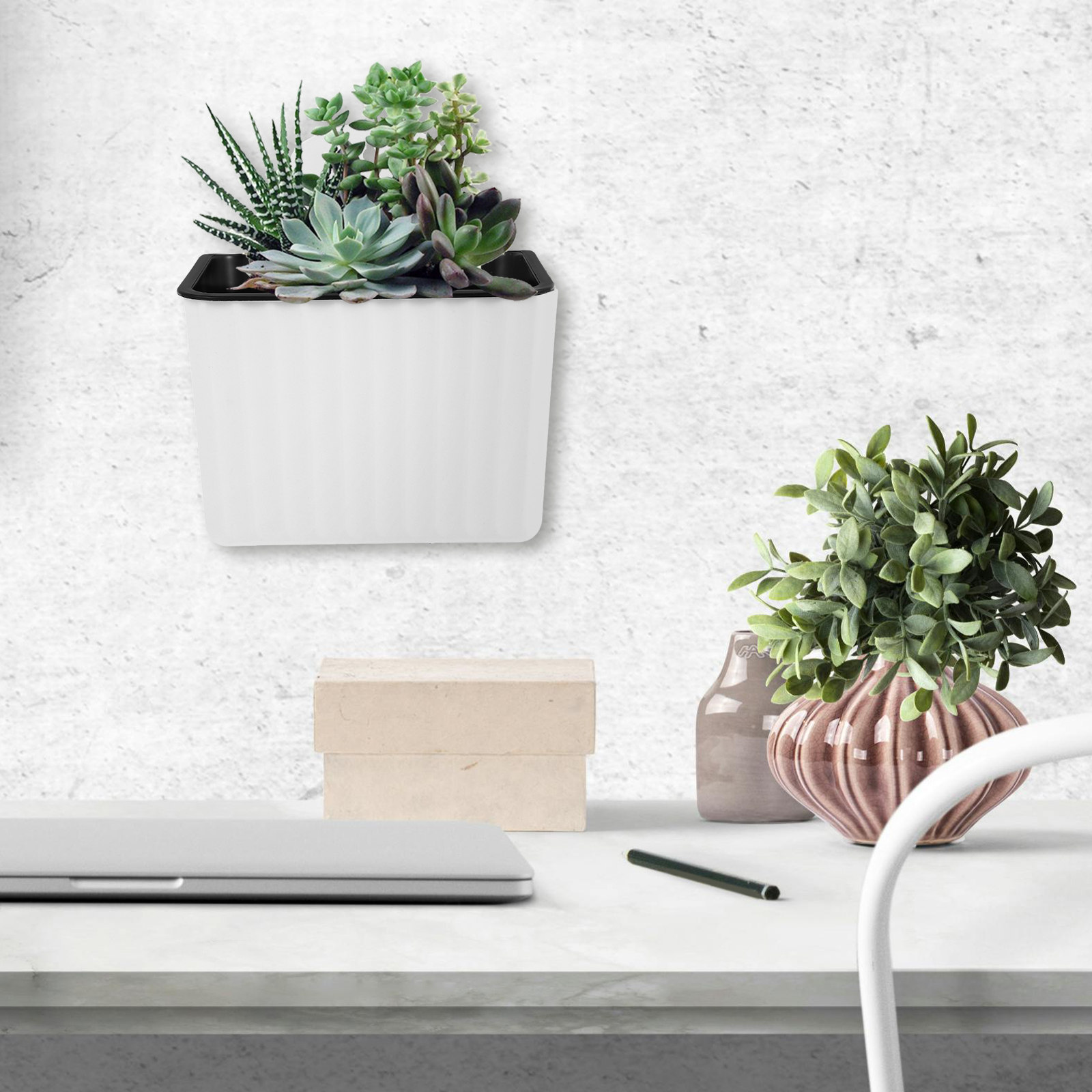 2 Stück Wandmontierte Blumentö – Self-Watering Planter Bewertung und Preis